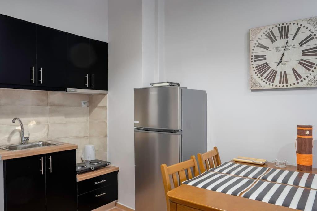 Apartment Spacious Close To Metro *
